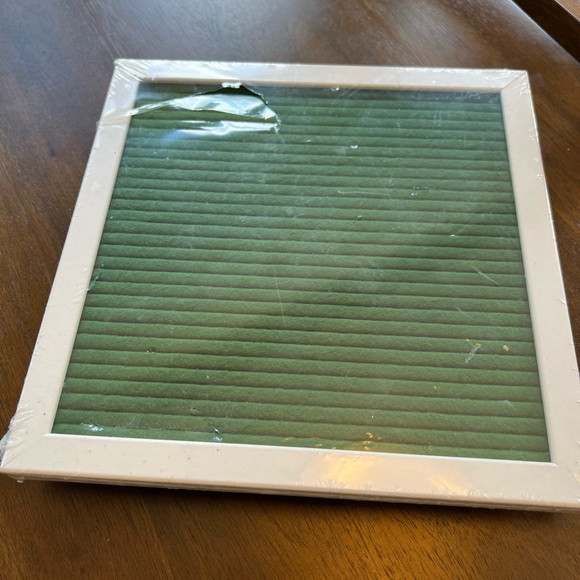 New Felt Letterboard with letters - Picture 3 of 3